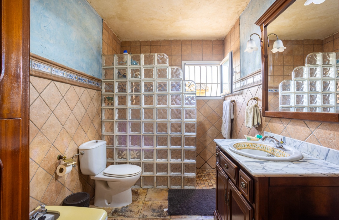 Resale - Villa - Elche - La Hoya