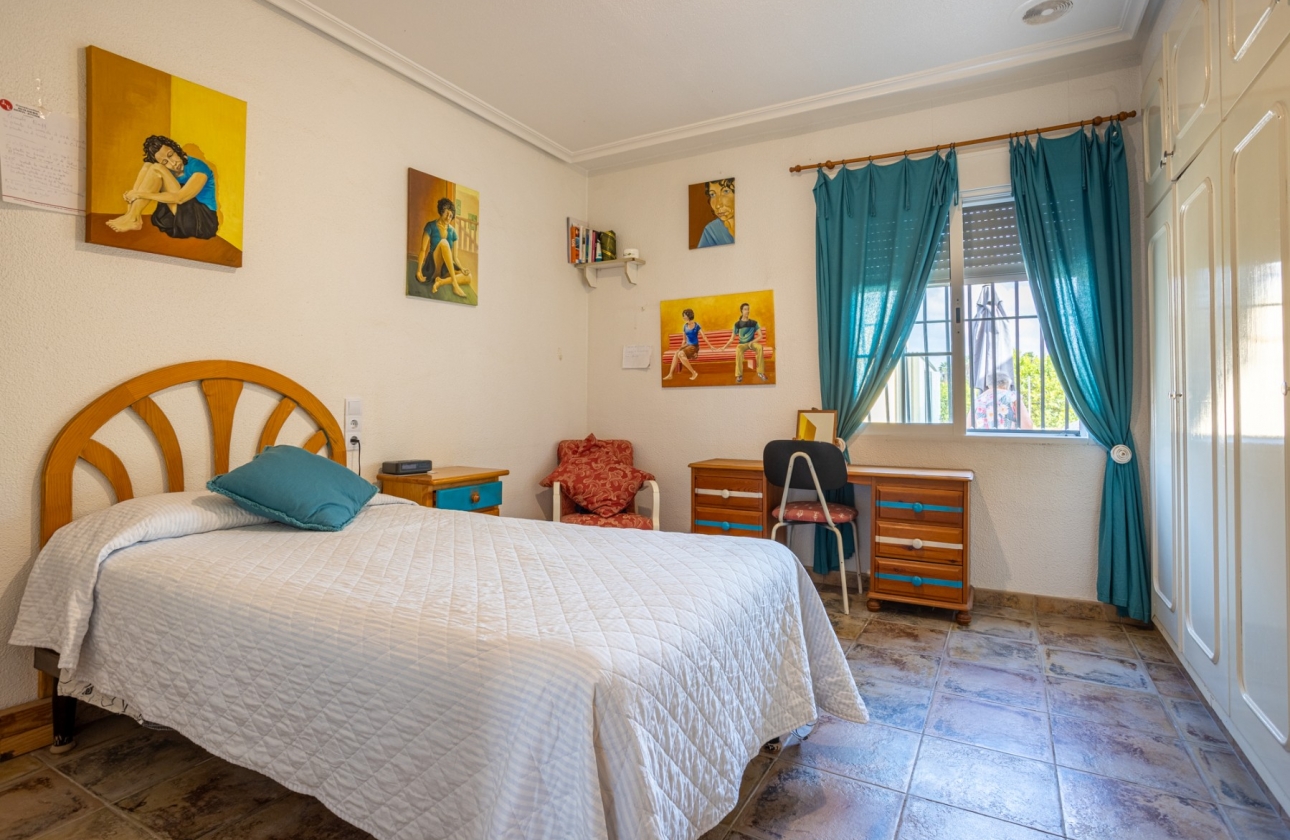 Resale - Villa - Elche - La Hoya