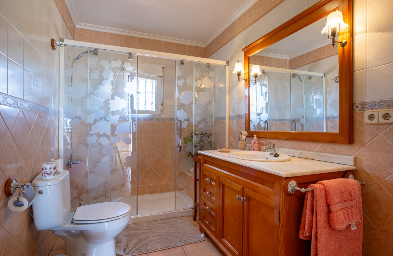 Resale - Villa - Elche - La Hoya