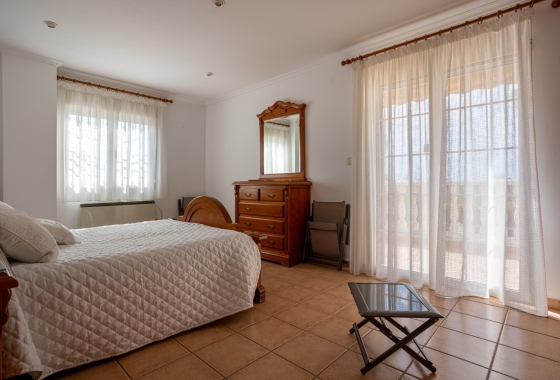 Resale - Villa - Elche - La Hoya
