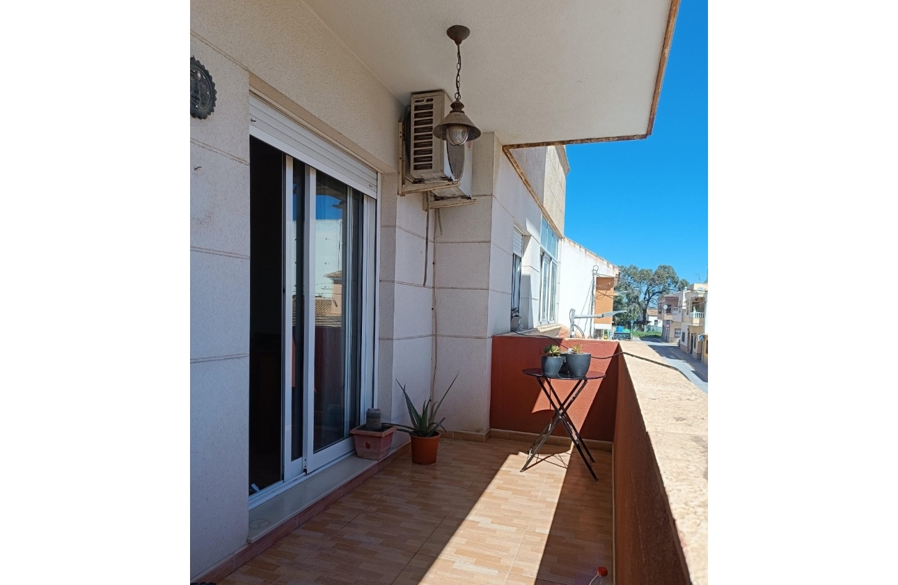 Resale - Apartment - Los Montesinos