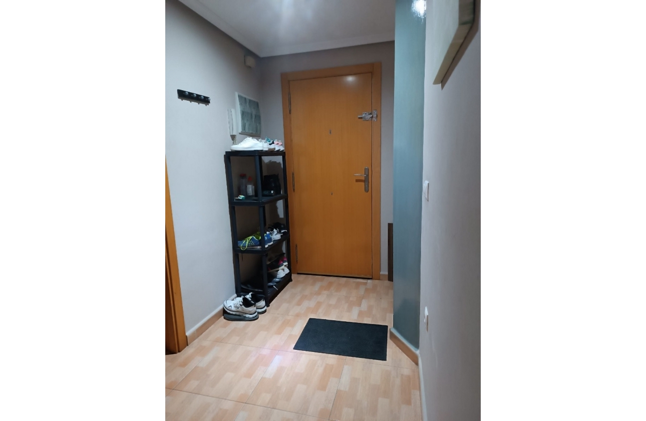 Resale - Apartment - Los Montesinos