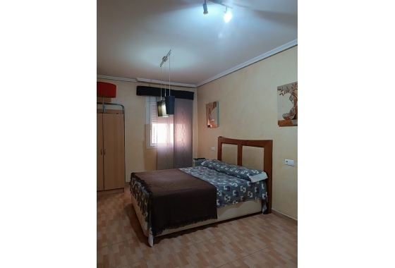 Resale - Apartment - Los Montesinos