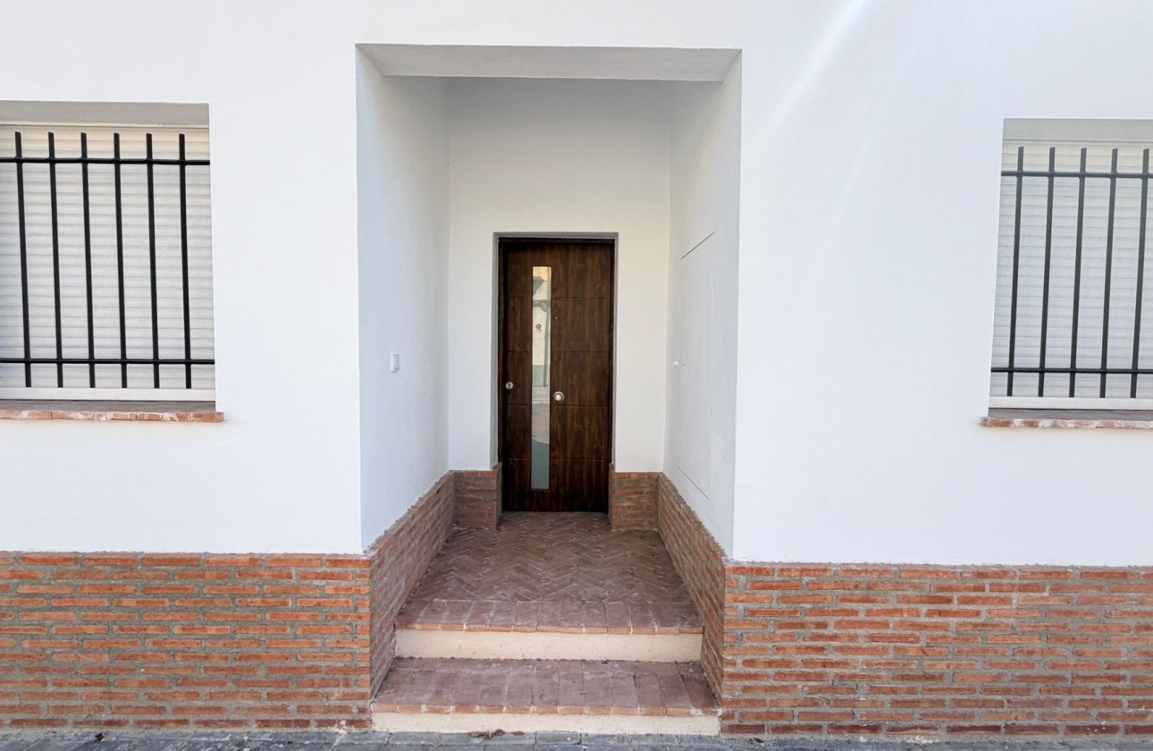 Revente - Maison de ville - Catral