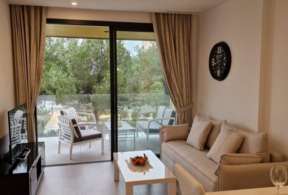 Resale - Apartment - Orihuela - Las Colinas Golf