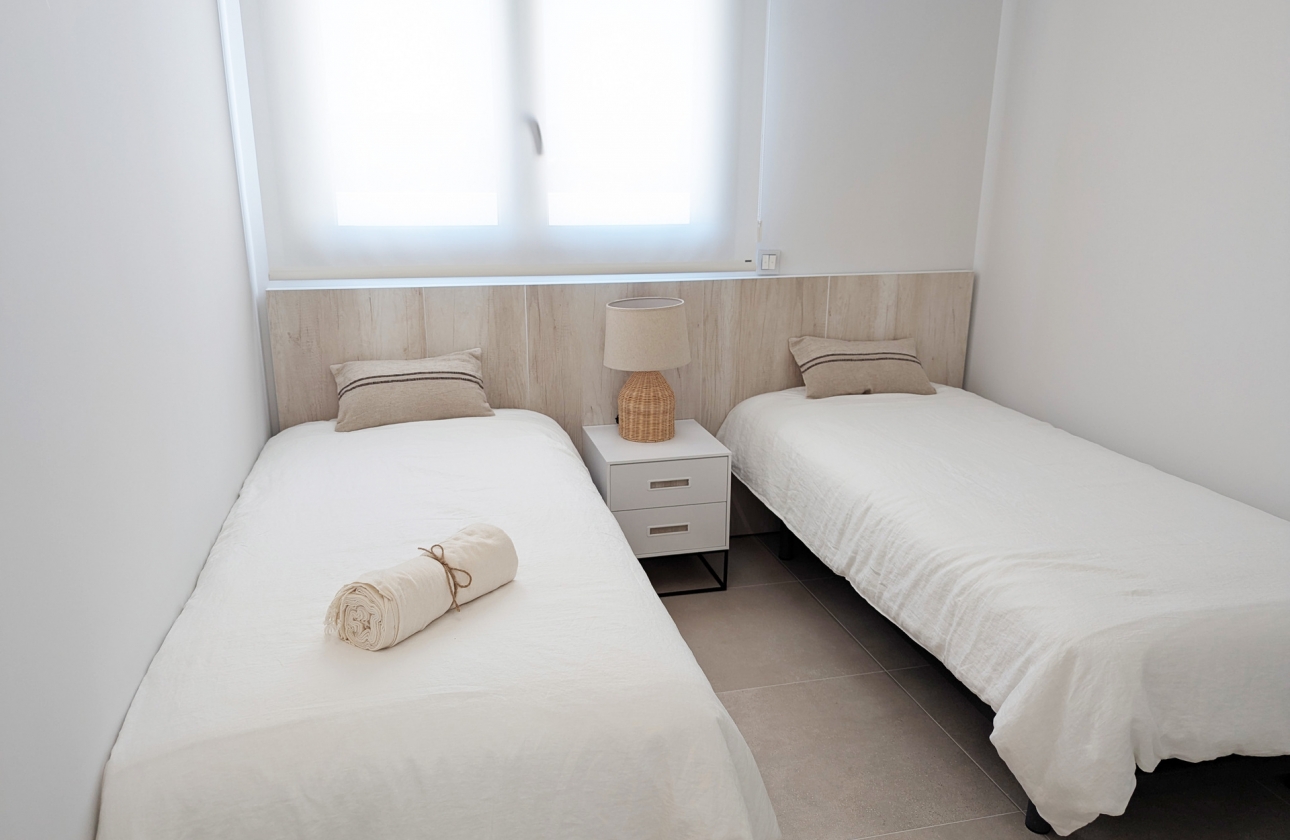 Neue Gebäude - Wohnung - Denia