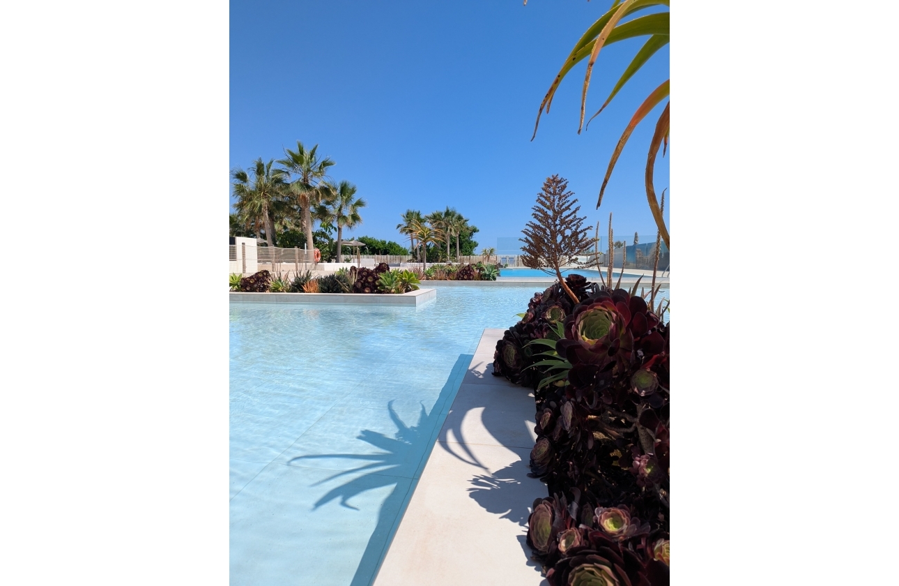 Neue Gebäude - Wohnung - Denia