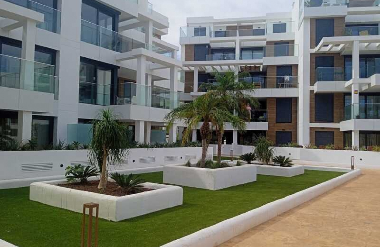 Neue Gebäude - Wohnung - Denia