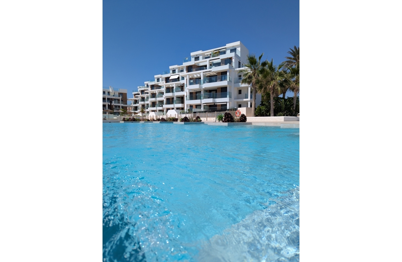 Neue Gebäude - Wohnung - Denia