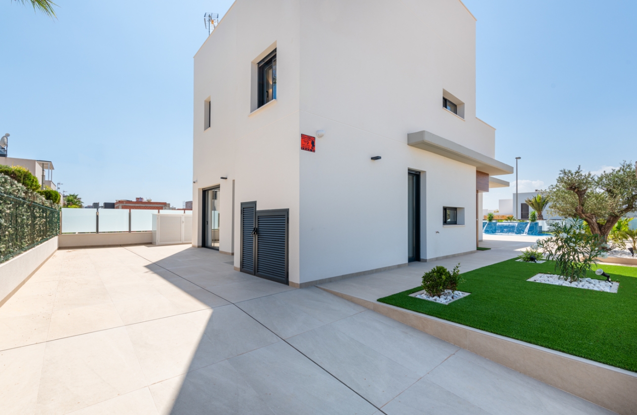 Neue Gebäude - Villa - Dehesa de Campoamor