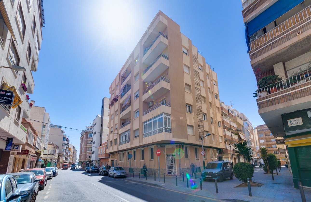 Revente - apartment - Torrevieja