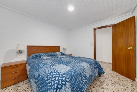 Wiederverkauf - apartment - Torrevieja - Playa de los Locos