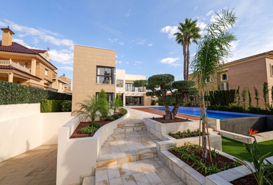 Neue Gebäude - Villa - Torrevieja