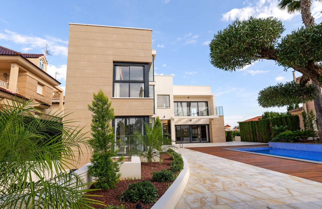Neue Gebäude - Villa - Torrevieja
