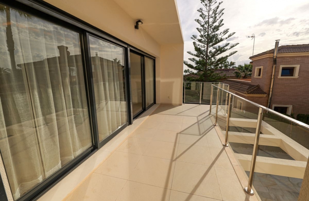 Neue Gebäude - Villa - Torrevieja
