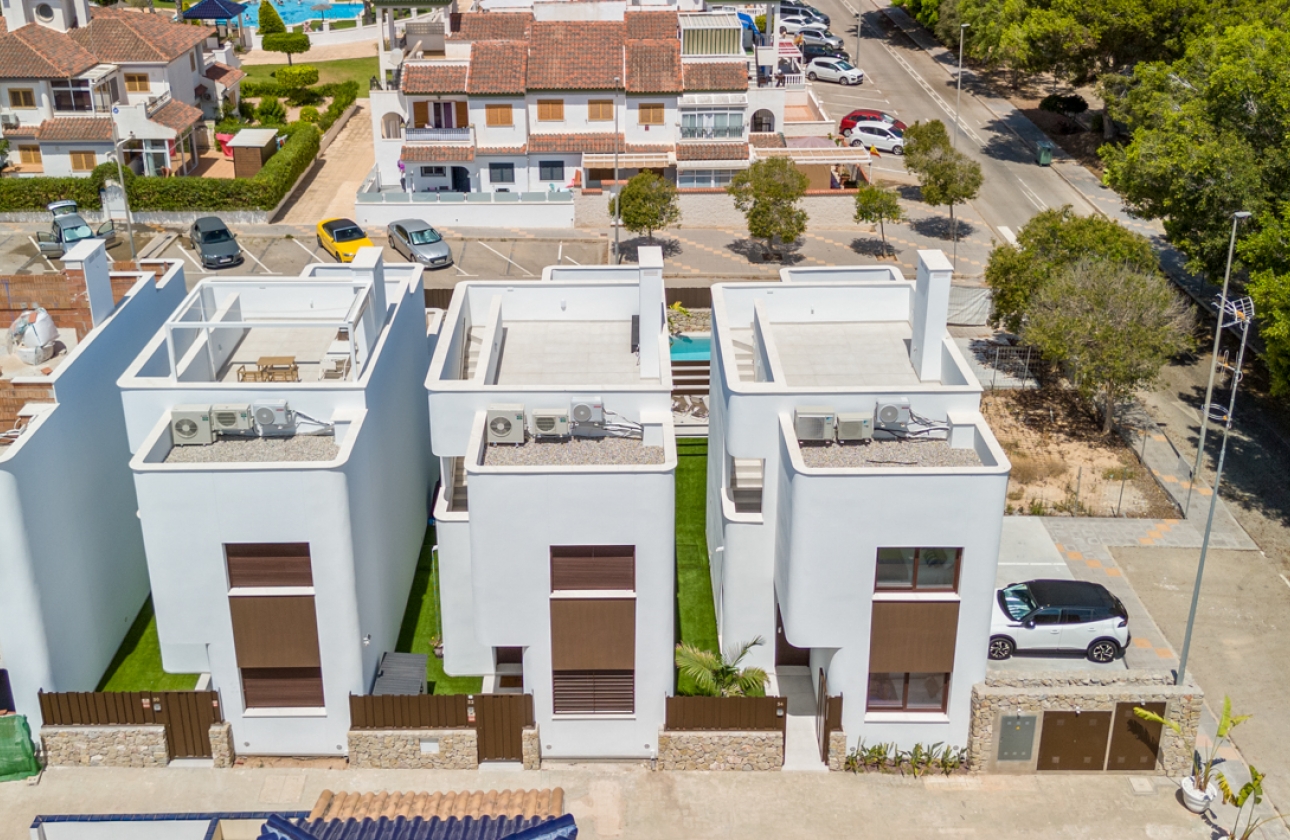 Obra nueva - Villa - Mil Palmeras