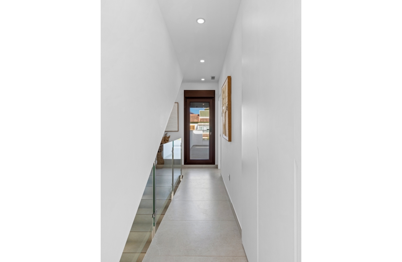 Obra nueva - Villa - Mil Palmeras