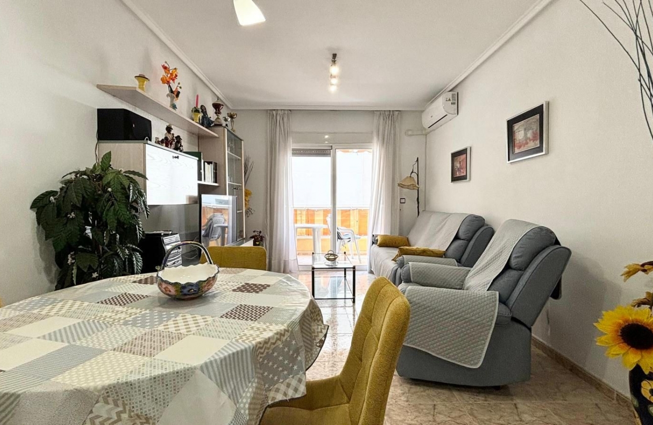 Wiederverkauf - Wohnung - Torrevieja - Playa del Cura