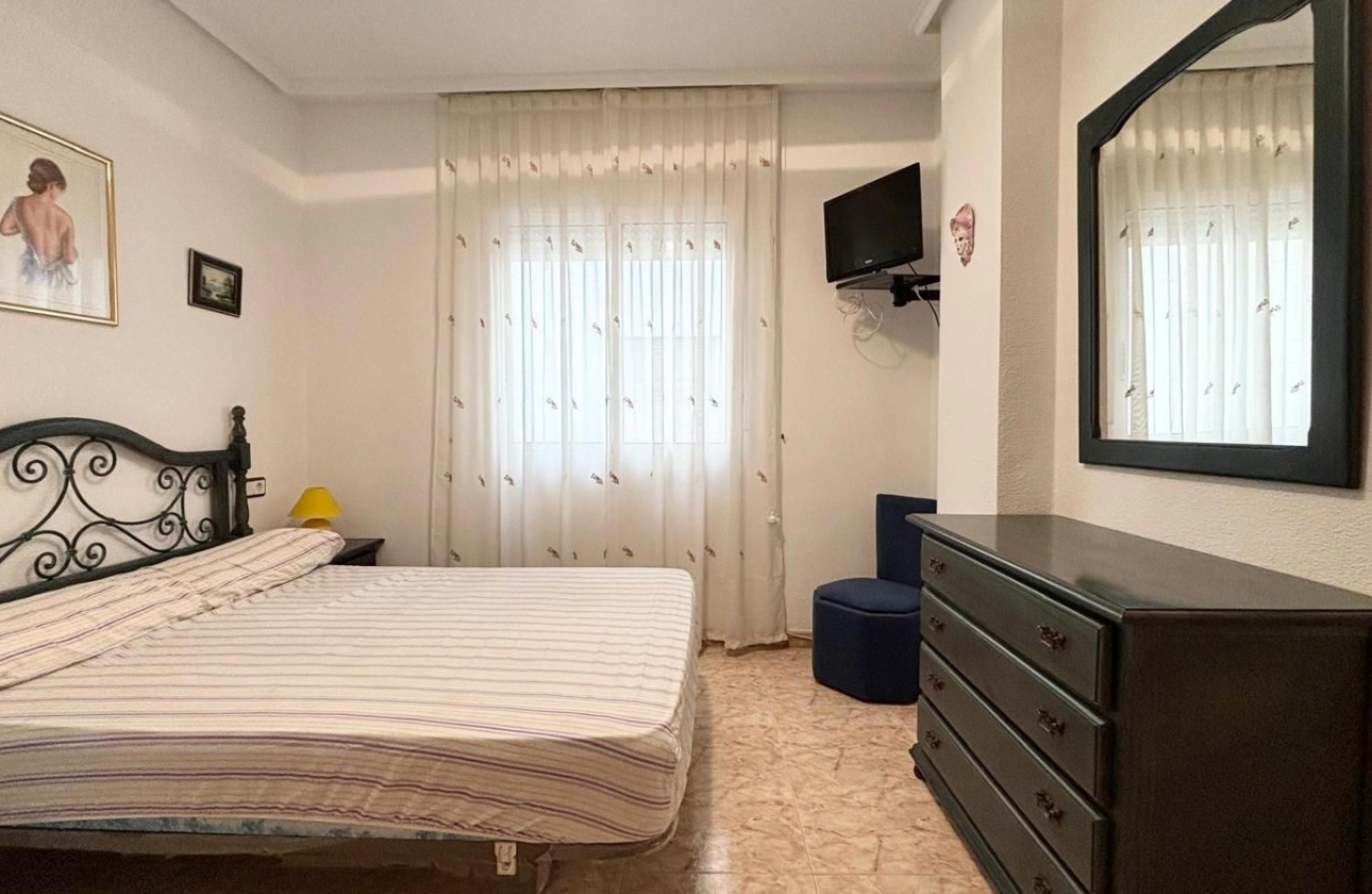 Reventa - Apartamento - Torrevieja - Playa del Cura