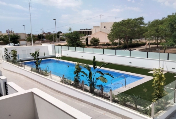 Obra nueva - Bungalow - Pilar de la Horadada