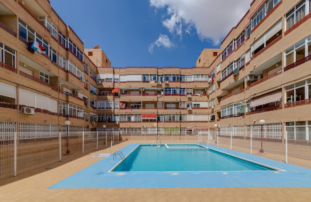 Resale - apartment - Torrevieja - El Molino