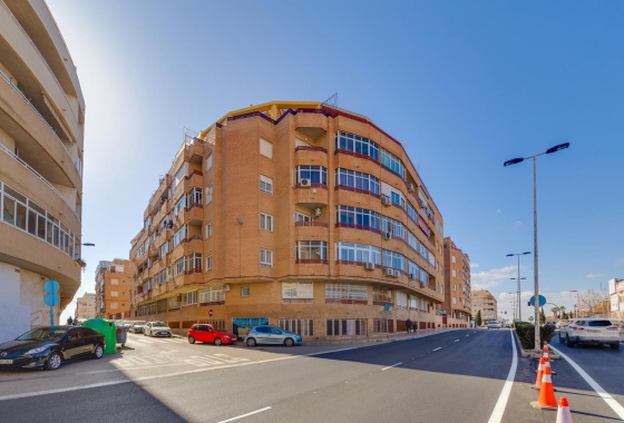 Wiederverkauf - Wohnung - Torrevieja - El Molino