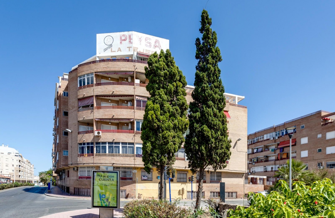 Resale - apartment - Torrevieja - El Molino