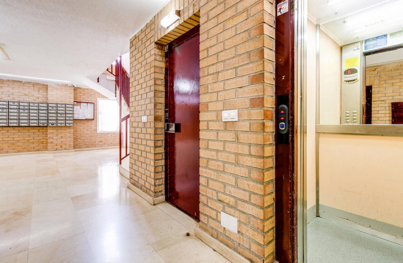 Resale - apartment - Torrevieja - El Molino