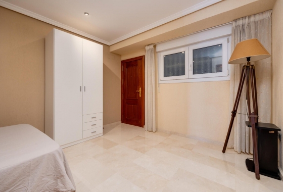 Reventa - apartment - Torrevieja