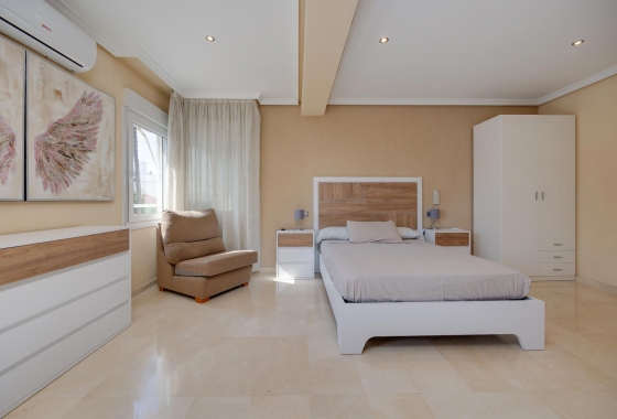 Reventa - apartment - Torrevieja