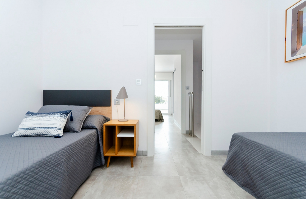 Obra nueva - Adosado - Torrevieja