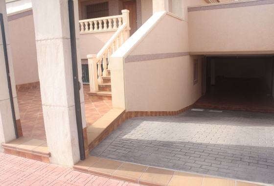 Neue Gebäude - Stadthaus - Torrevieja