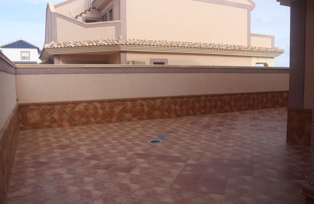 Nouvelle construction - Maison de ville - Torrevieja