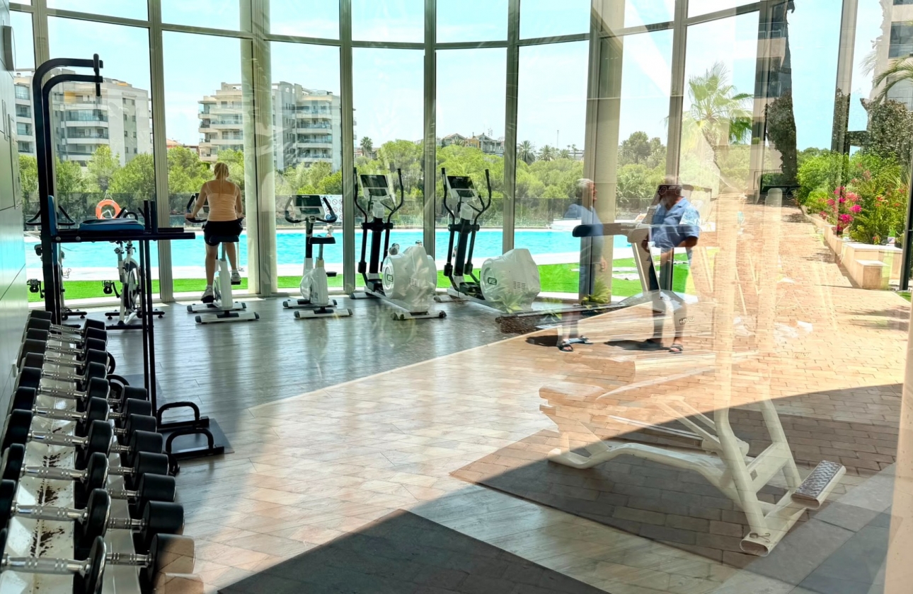 Resale - Apartment - Orihuela Costa - La Zenia