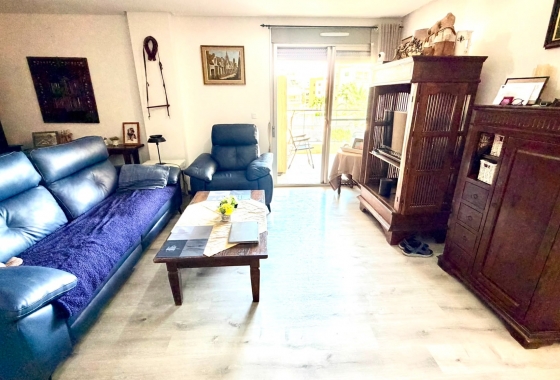Wiederverkauf - Wohnung - Orihuela Costa - La Zenia