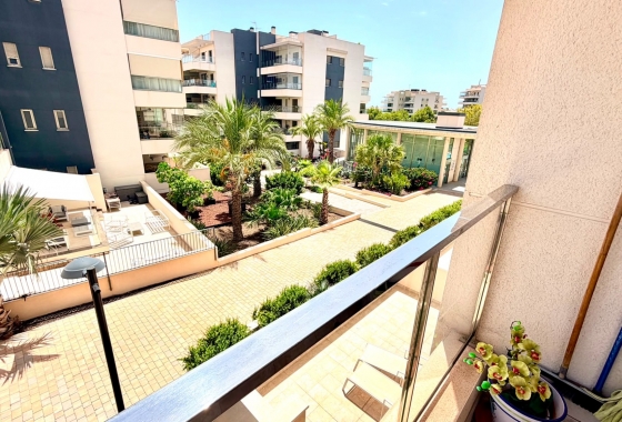 Wiederverkauf - Wohnung - Orihuela Costa - La Zenia