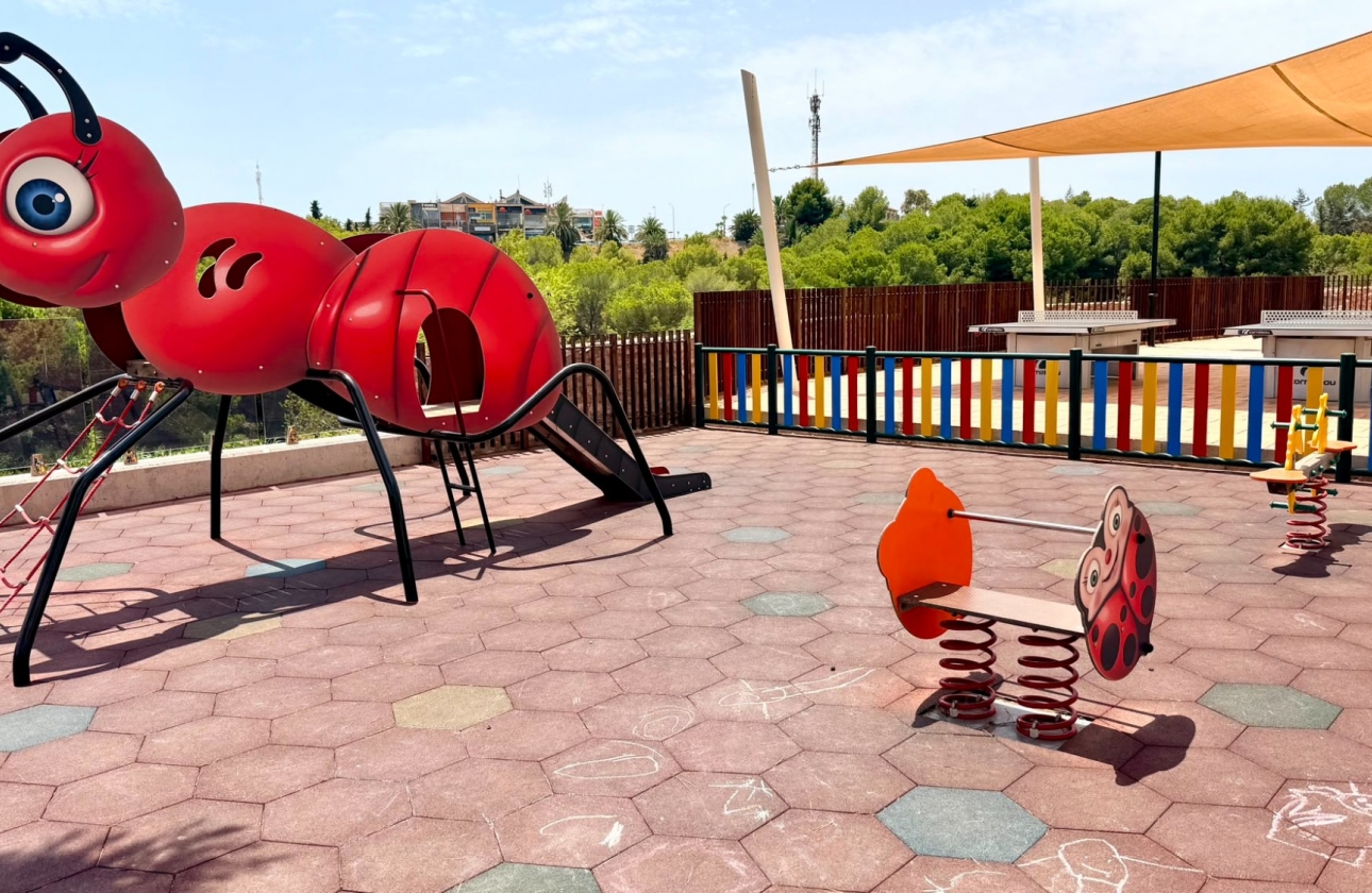 Resale - Apartment - Orihuela Costa - La Zenia