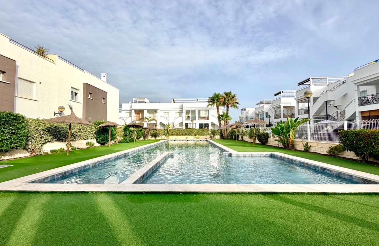 Revente - Appartement - Torrevieja - Aguas Nuevas