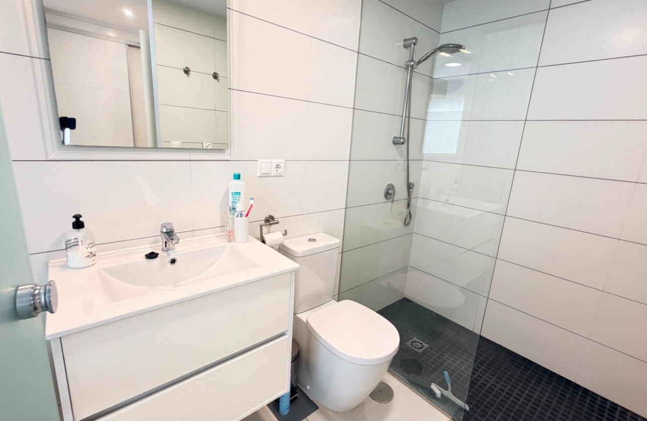 Revente - Appartement - Torrevieja - Aguas Nuevas