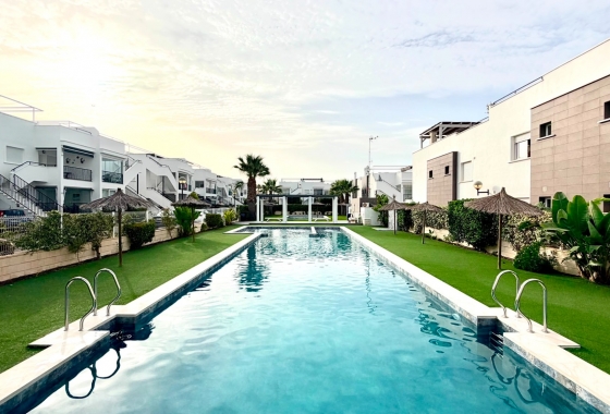 Revente - Appartement - Torrevieja - Aguas Nuevas