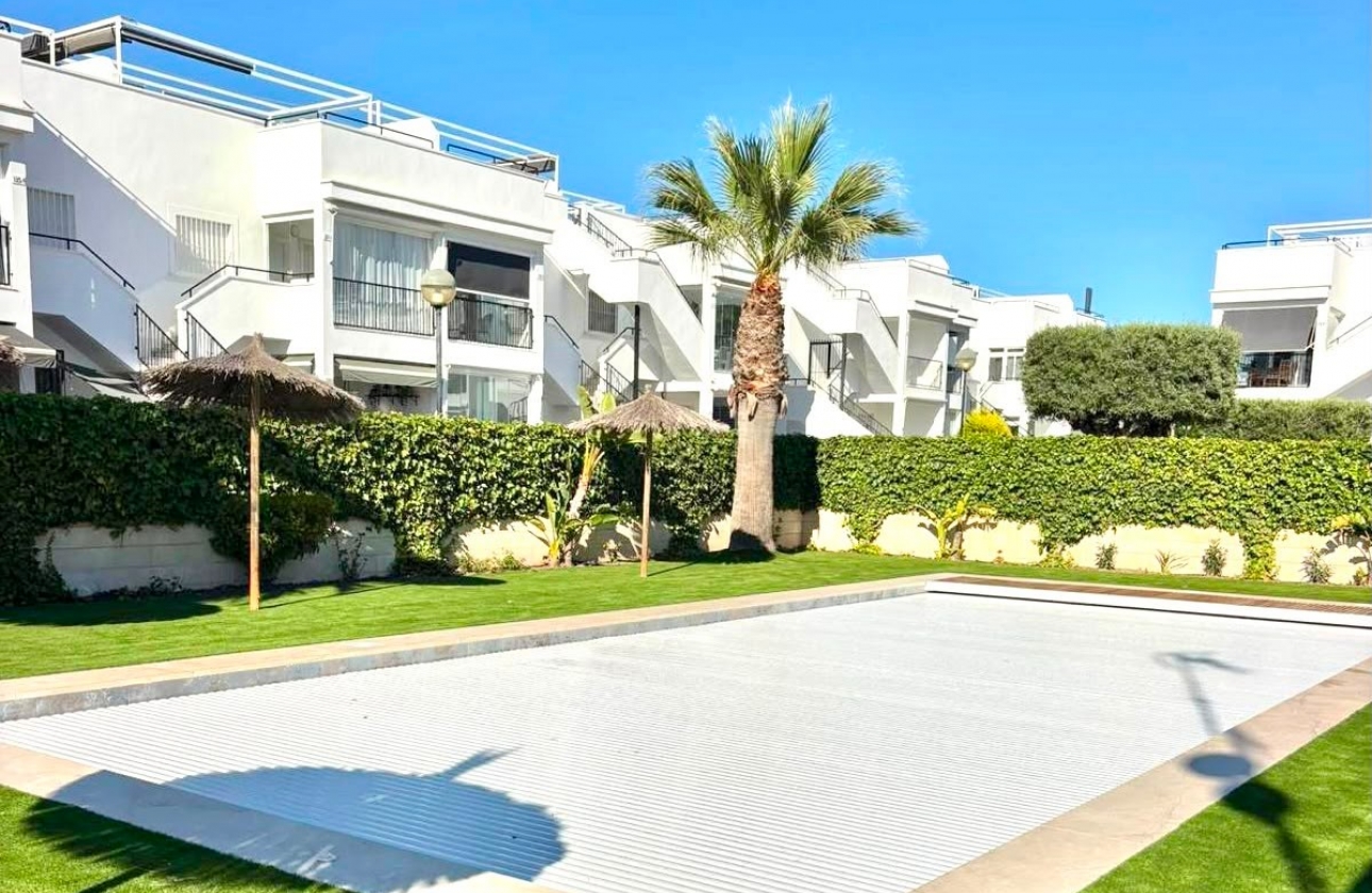 Revente - Appartement - Torrevieja - Aguas Nuevas
