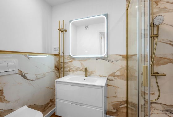 Resale - Apartment - Torrevieja - Punta prima