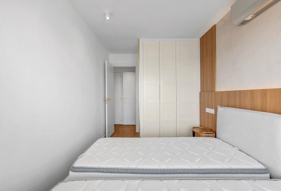 Resale - Apartment - Torrevieja - Punta prima
