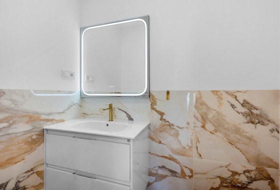 Resale - Apartment - Torrevieja - Punta prima