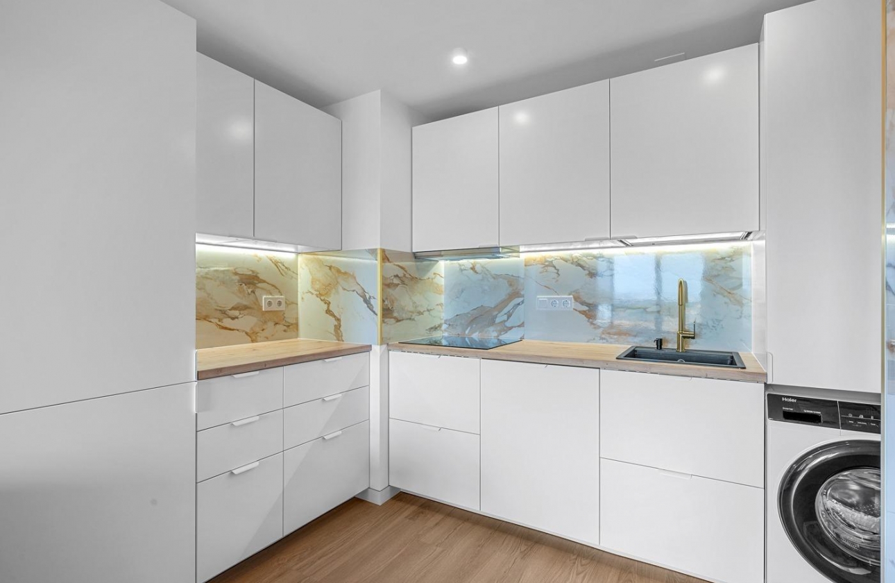 Resale - Apartment - Torrevieja - Punta prima