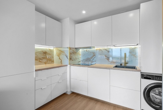 Resale - Apartment - Torrevieja - Punta prima