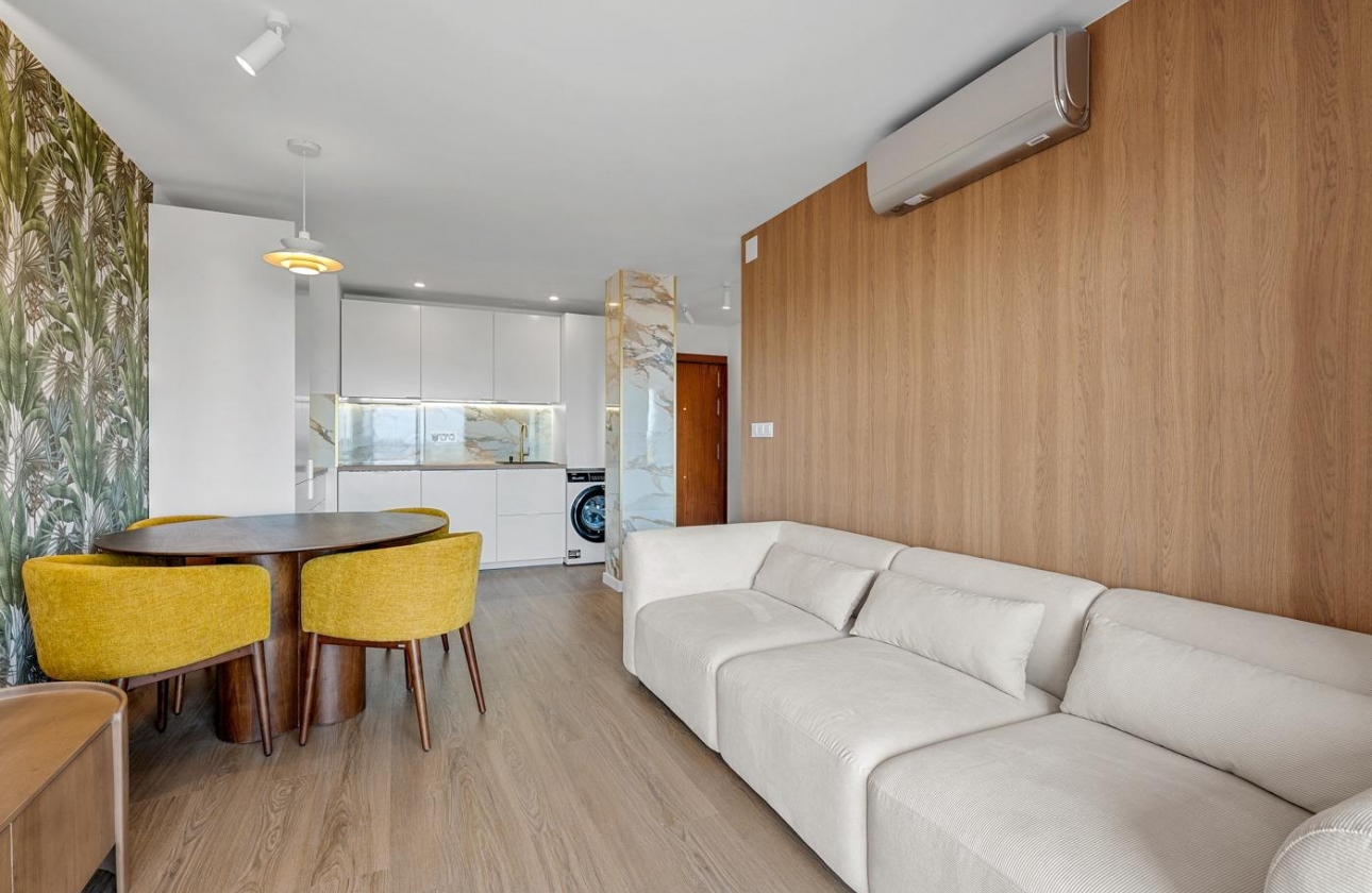 Resale - Apartment - Torrevieja - Punta prima