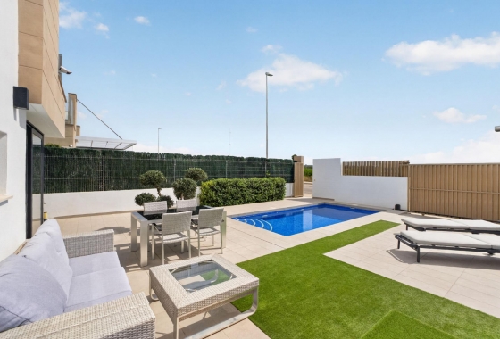 Resale - Villa - Guardamar del Segura - EL RASO