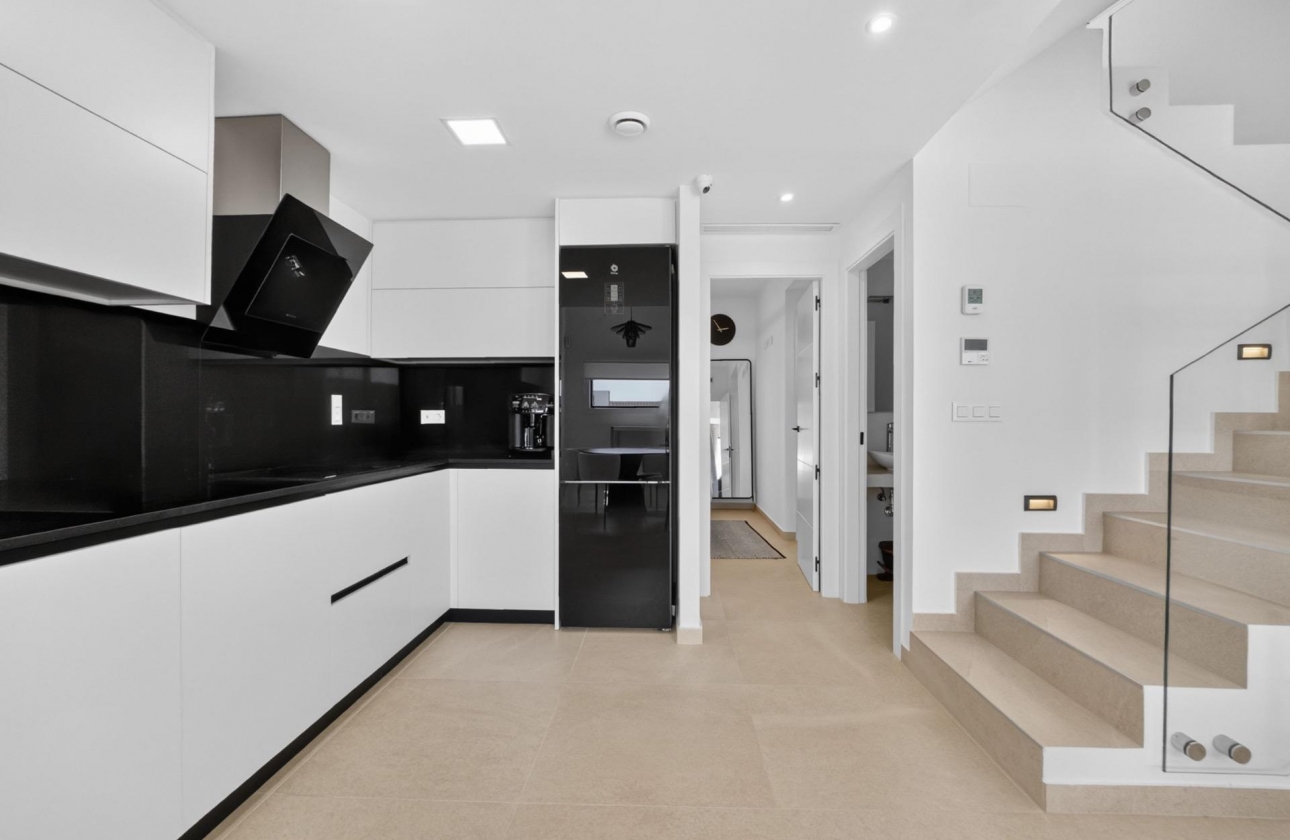 Resale - Villa - Guardamar del Segura - EL RASO