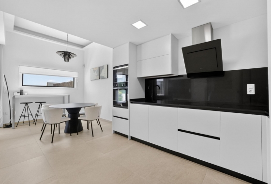 Resale - Villa - Guardamar del Segura - EL RASO